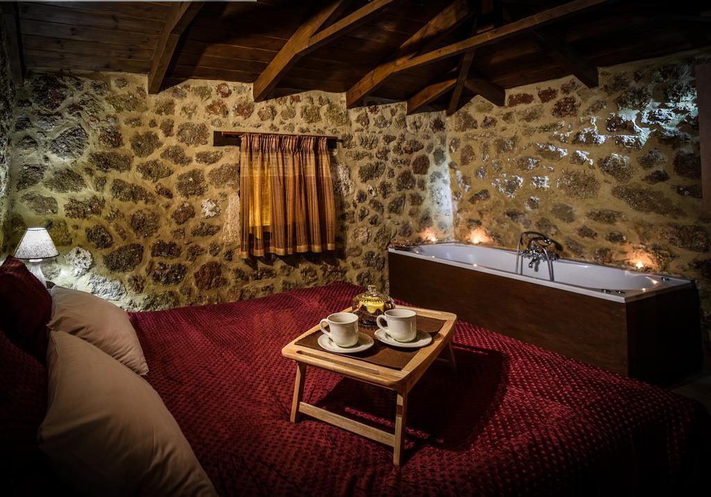 Paliokastro Guesthouse Kato Sinikia Trikalon Pokój zdjęcie