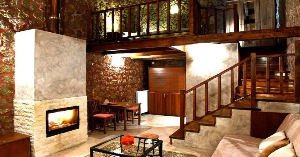 Paliokastro Guesthouse Kato Sinikia Trikalon Zewnętrze zdjęcie